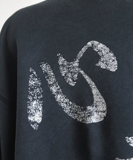 around00s 心教 🍙 sweatshirt made in china