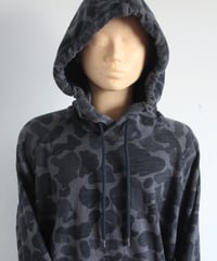 late10s 🖤🩶🖤 hoodie made in pakistan