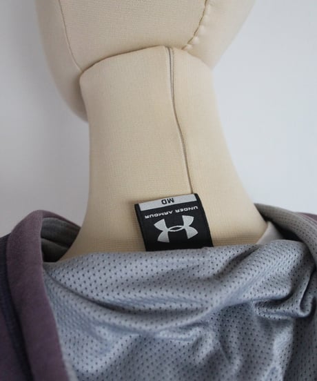10s UNDER ARMOUR 🦾 super hard faded hoodie made in malayasia