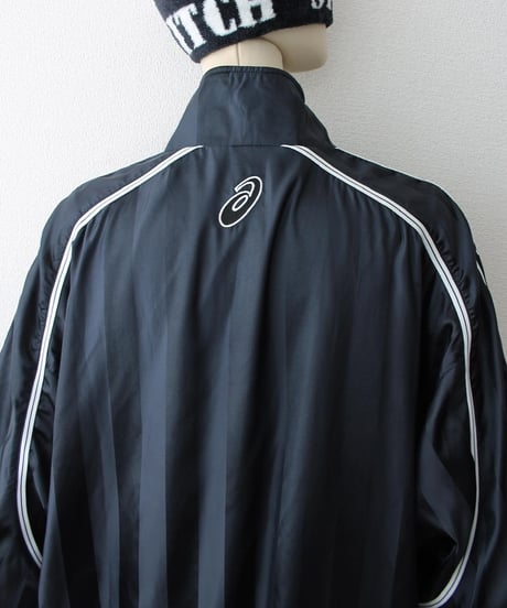around00s ASICS 🦨 windbreaker made in japan