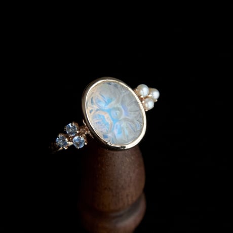 hydrangea labradorite ring