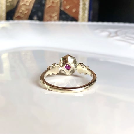 victorian style garnet ring