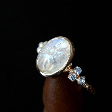 hydrangea labradorite ring