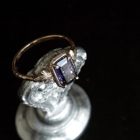 germinating iolite sunstone ring -midnight-