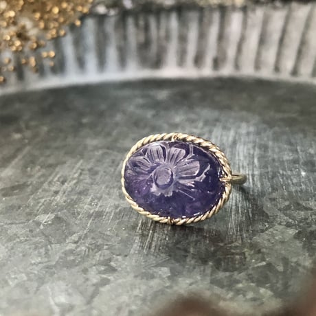 rainy flower tanzanite carving ring
