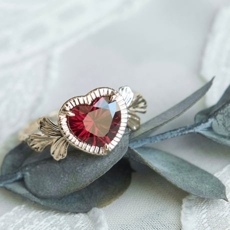 admired heart ring -M-