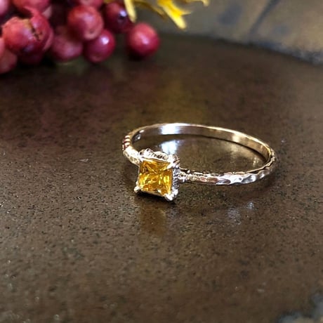 tiny twig yellow sapphire ring