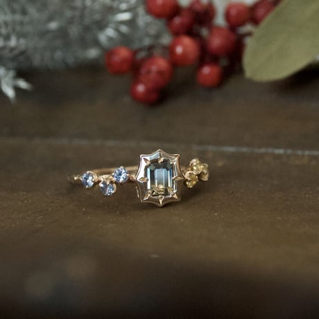 glint star bi-color sapphire ring
