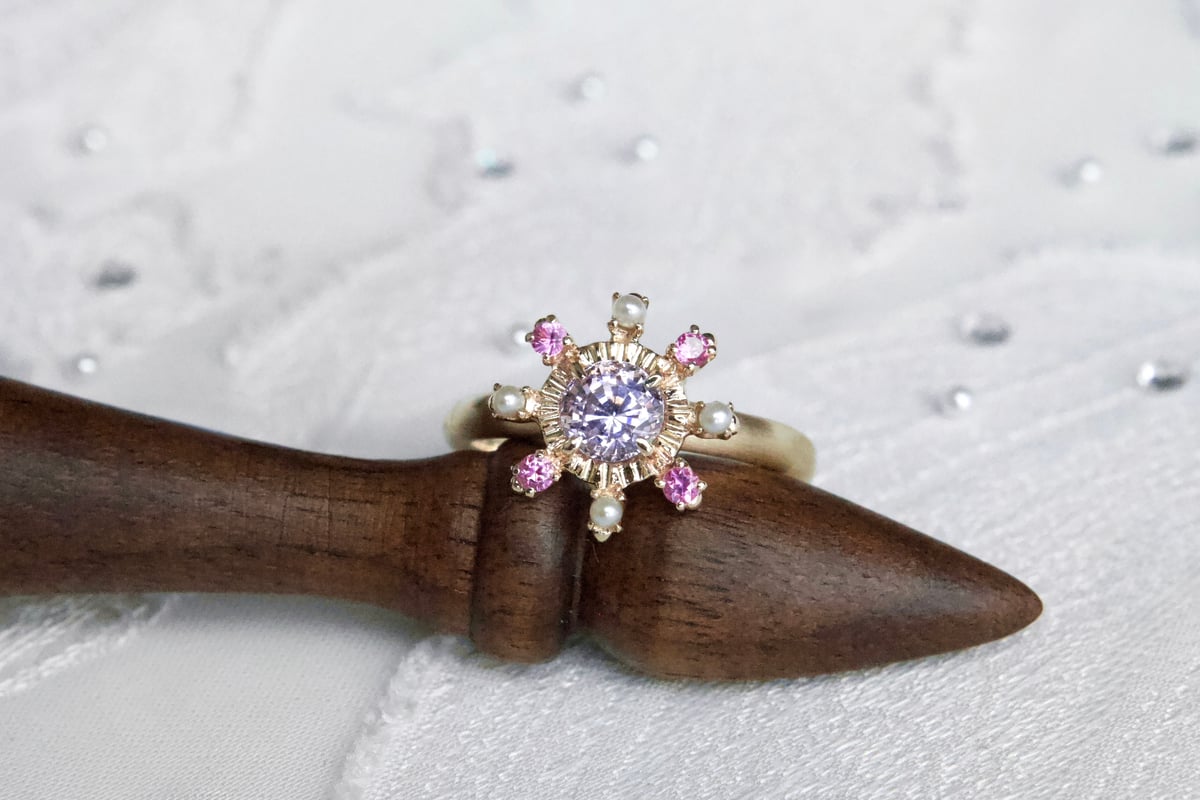 lady in bloom spinel ring | gisele