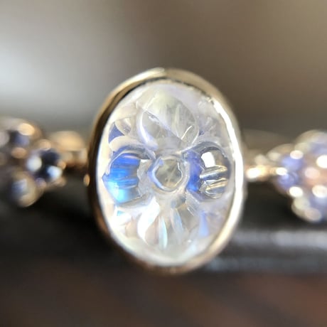 labradorite hydrangea ring