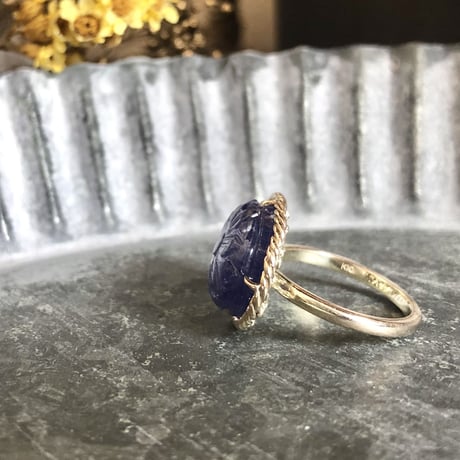 rainy flower tanzanite carving ring
