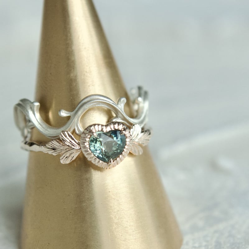 K10］wavy arabesque ring | gisele