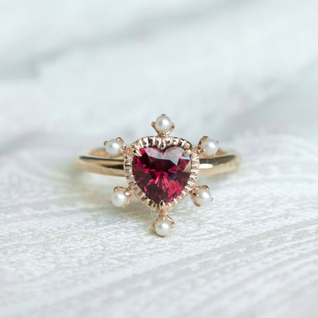 lady pearl heart ring