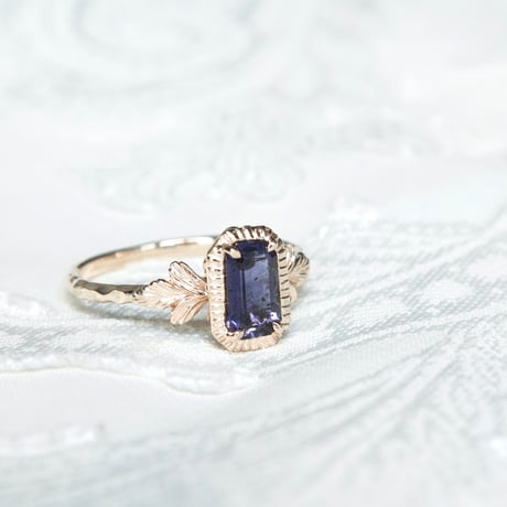 germinating iolite sunstone ring -S-