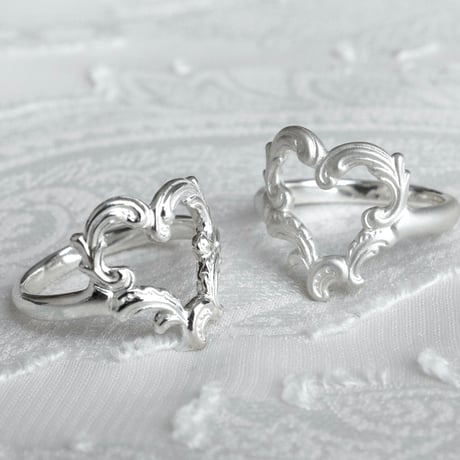 ［K10］rocaille open heart ring