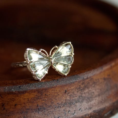 green tourmaline butterfly carving ring