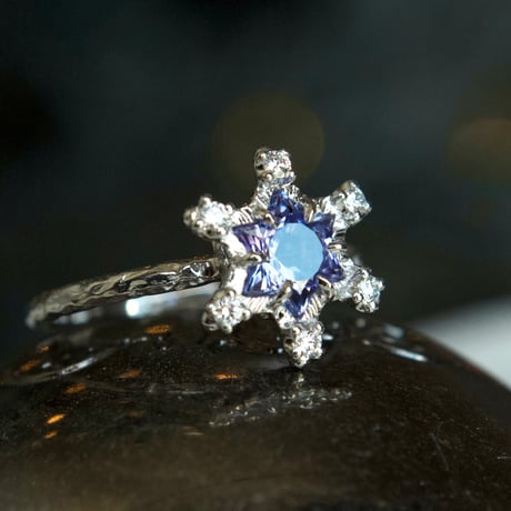 snow star tanzanite ring