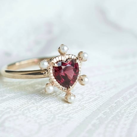 lady pearl heart ring