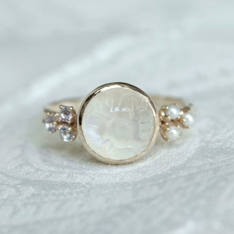 hydrangea labradorite ring