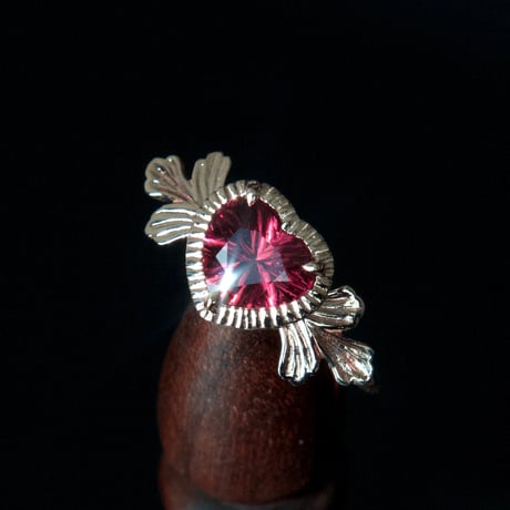 admired heart ring -M-