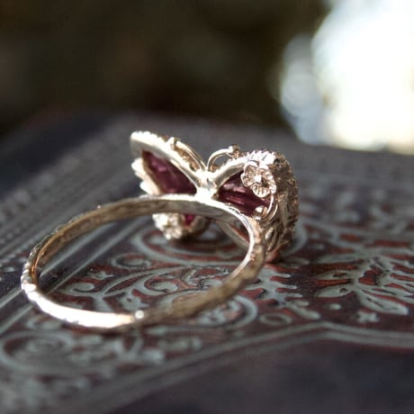 tourmaline butterfly carving ring