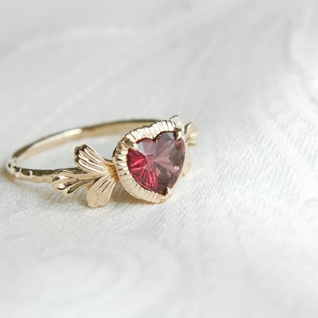 admired heart ring -M-