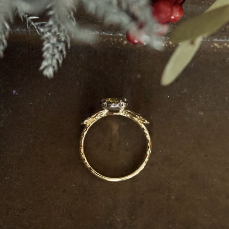 romantic bloom sphene ring