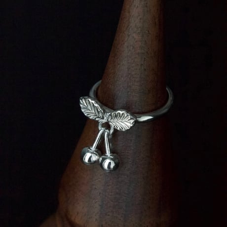［K18］cherry branch ring
