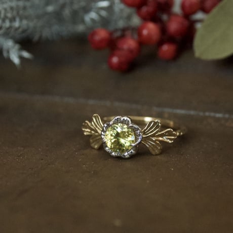 romantic bloom sphene ring