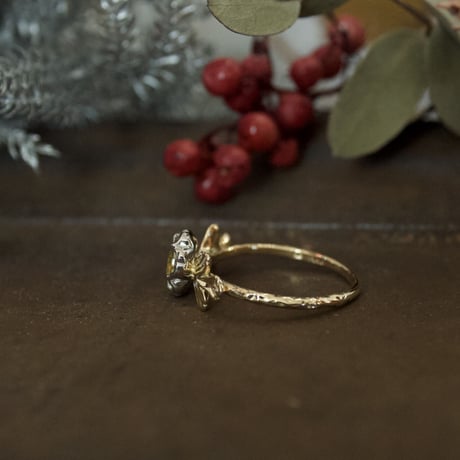 romantic bloom sphene ring