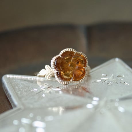 tourmaline flower carving ring