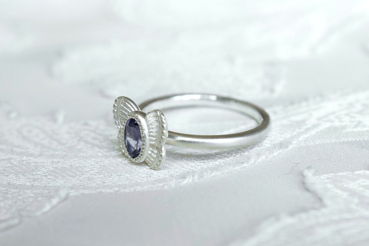SV925］butterfly gem ring | gisele