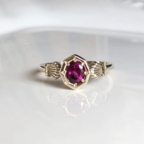 victorian style garnet ring