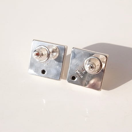 ボリューミーpierce 『studs』