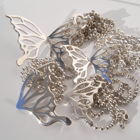 butterfly necklace | small
