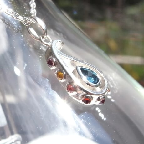 Paisley!! necklace | sv