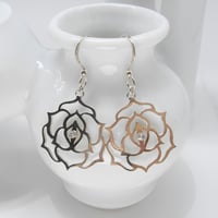 flower-lace pierce | 薔薇