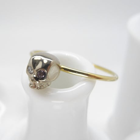 sottile - baby skull ring | dia × amethyst