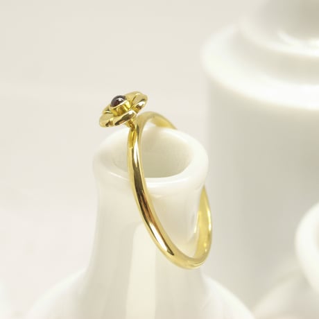 Garden flower Ring | type A | garnet