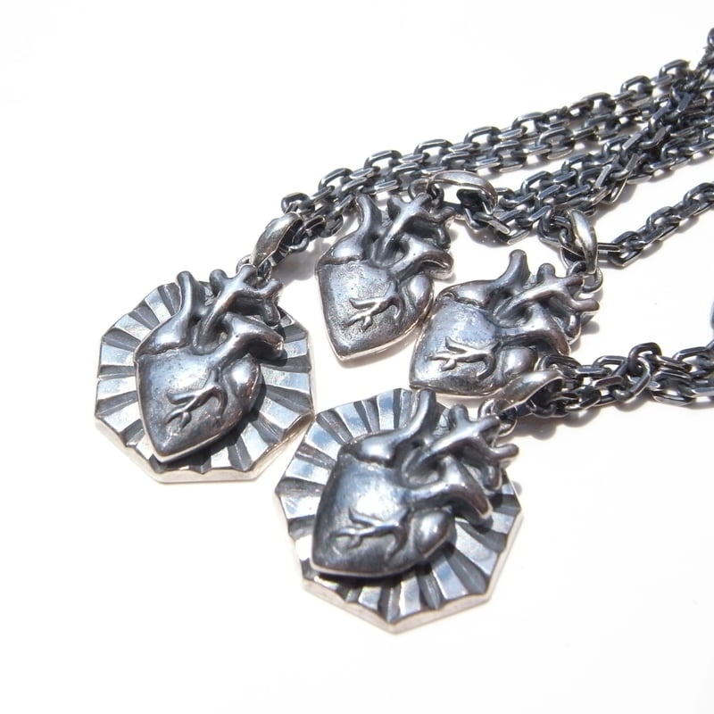 心臓 necklace | suzukiso
