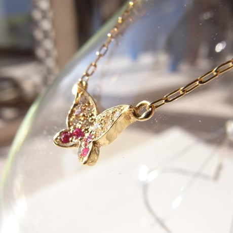 bijou butterfly necklace | dia × ruby