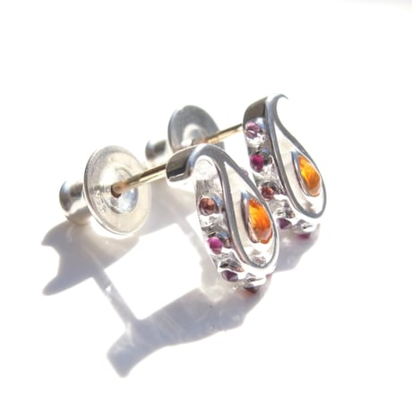 Paisley pierce!! (small) | sv