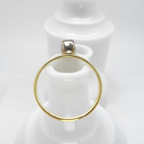 sottile - baby skull ring | dia × amethyst