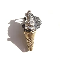 「ソフトクリーム」necklace
