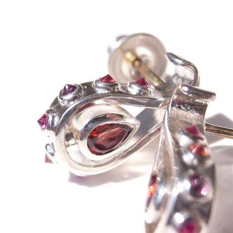 Paisley pierce!! (large) | sv