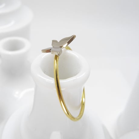 sottile - large butterfly ring