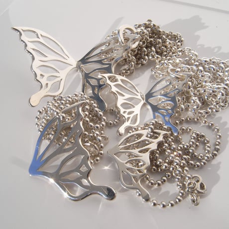 片羽 necklace | large | sv