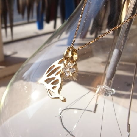 片羽 necklace | G-series＋square stone charm | white topaz