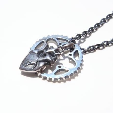 34T chainring necklace＋心臓
