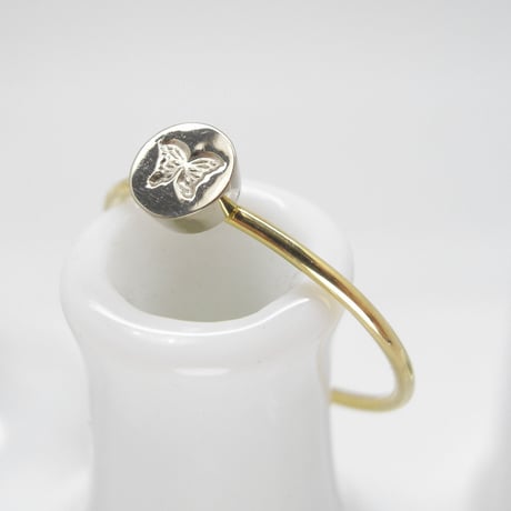 sottile - butterfly stamp ring